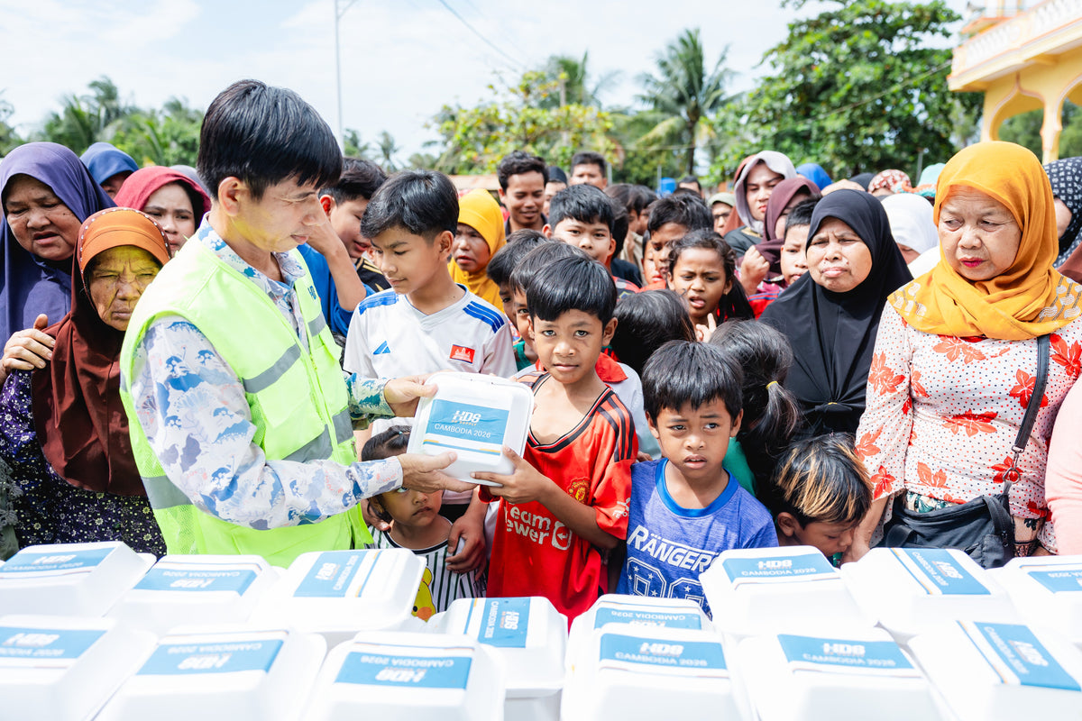 Provide a Food Pack in Cambodia