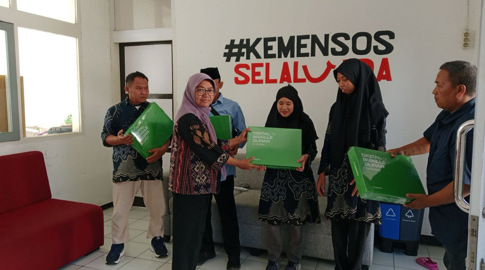 Wakaf Quran Braille